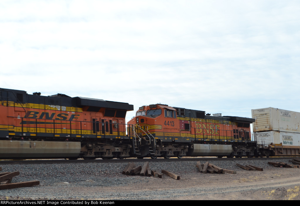 BNSF 4413